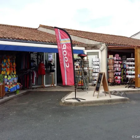 Camping Les Gros Joncs Campsite Saint-Georges-d'Oleron